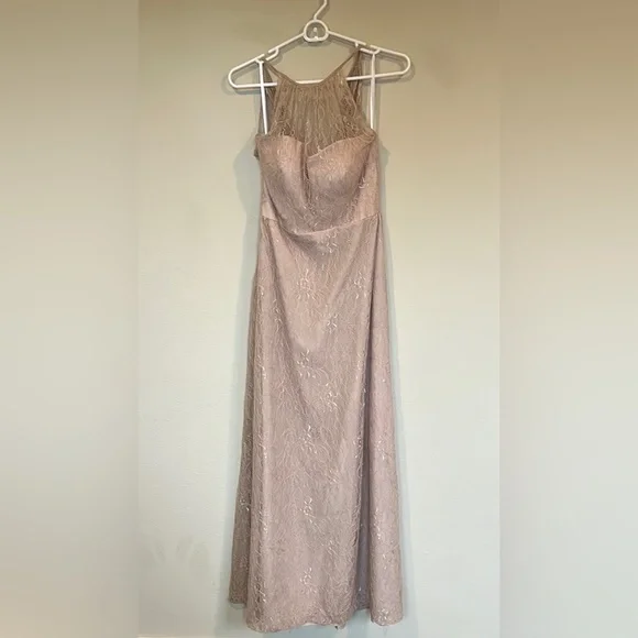 Formal Dress - Picture 2 of 5